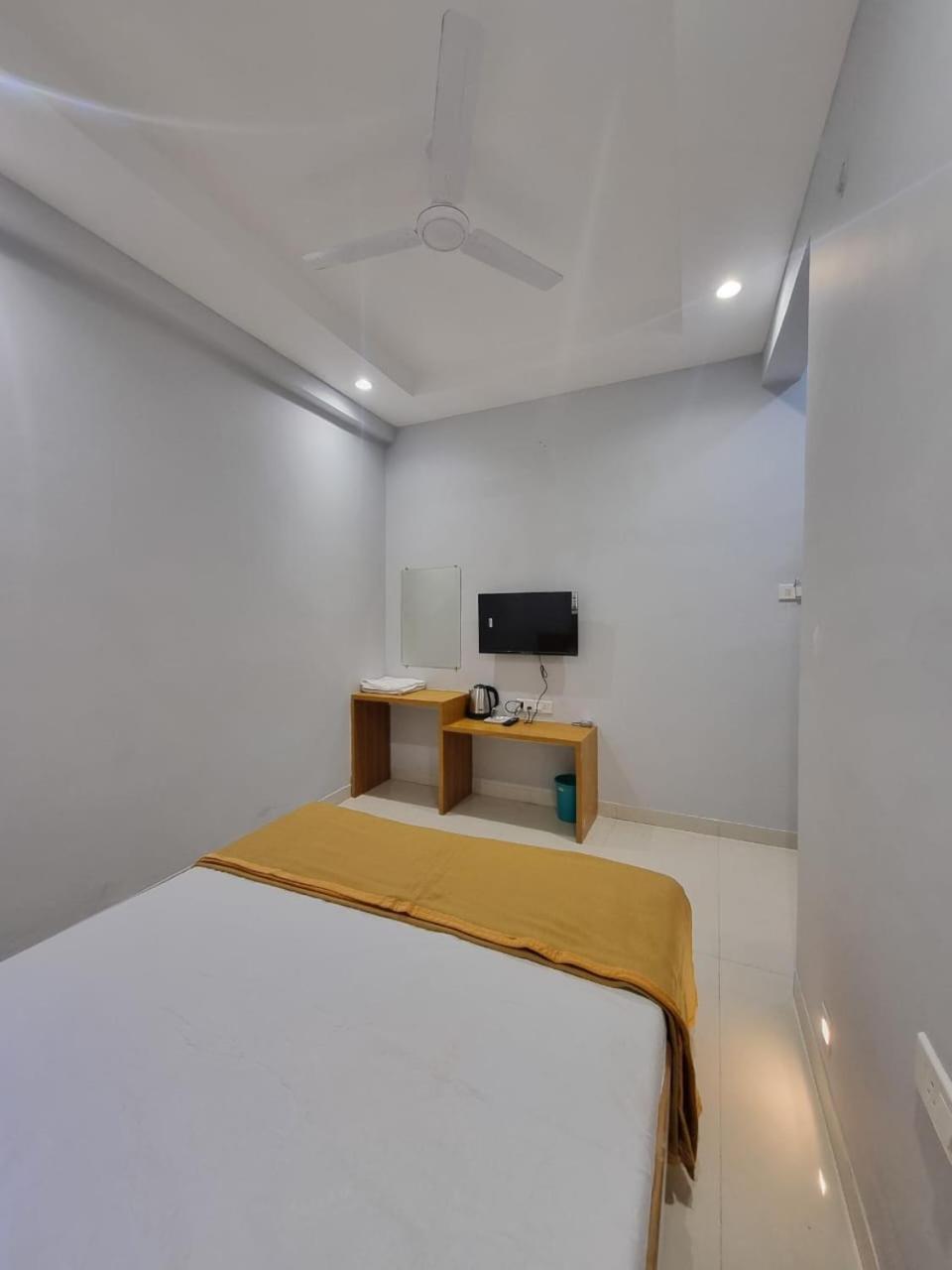 Vivanta Inn Lodge, Solapur Ngoại thất bức ảnh